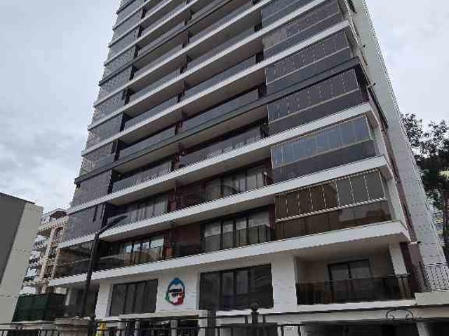 MEGACİTY SİTESİNDE HAVUZLU DENİZ MANZARALI ULTRALÜX 4+1