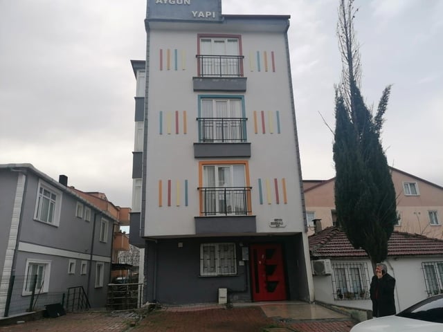 CAYIROVA ATATURK MAH. DE SATILIK 3+1 TERS DUBLEX