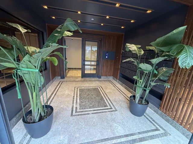 KADIKÖY BOSTANCI KAPALI OTOPARK SATILIK BALKONLU DAİRE