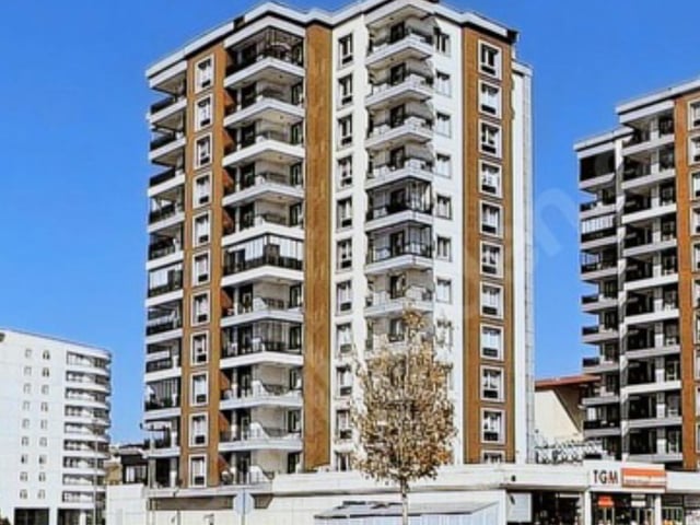 İVAPARK AVM YANI, SİTE İÇİ-KAPALI OTOPARK-LÜKS 4+1 DAİRE