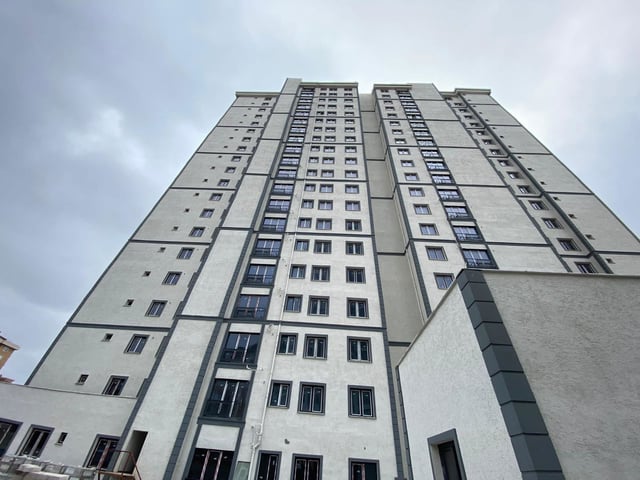 MALTEPE ZÜMRÜTEVLERDE DENIZ MANZARALI 18. KAT SATILIK 2+1 DAIRE