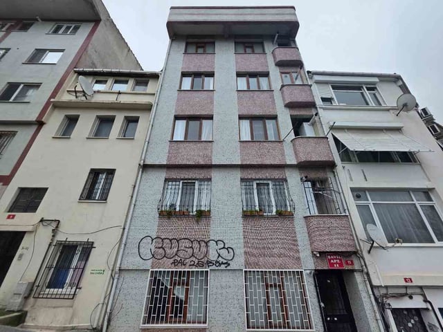 REMAX ŞİRVAN'DAN HASANPAŞA'DA 2+1 SATILIK DAİRE