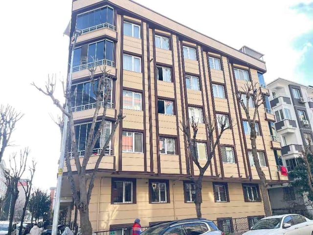 BAHÇELİEVLER KOCASİNAN 5+1 DUBLEKS SATILIK NET 220 M²
