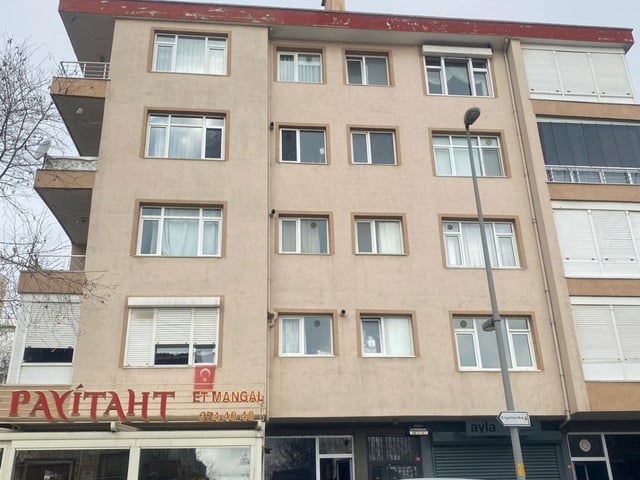 HEM YATIRIMLIK HEM OTURUMLUK KARLIKTEPE MH.DE GENİŞ 1+1 DAİRE