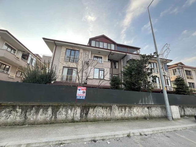 REMAX DESIGN 5+1 SATILIK DAİRE