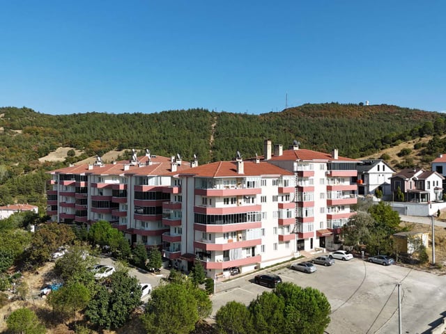 ÇAN KARŞIYAKA MH ÇANKAYA SİTESİNDE SATILIK ÖNÜ AÇIK BOŞ 3+1DAİRE