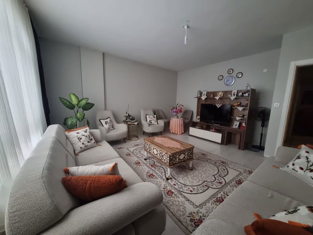 SANCAKTEPE SARIGAZİ DEMOKRASİ CADDESİNDE 3+1 SATILIK DAİRE