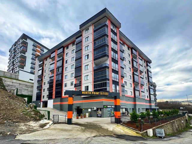 ÜNİVERSİTE MAHALLESİ NORTH POINT SİTESİ 1+1 KİRALIK DAİRE