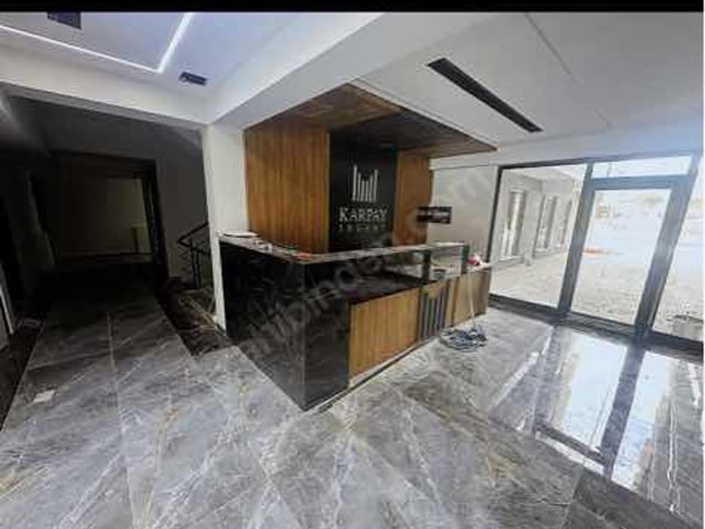 REMAX DREAM DEN KARPAY 107 RESİDANS 1+1 ELYALI