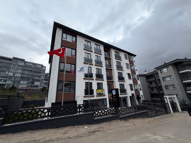 GÖLBAŞI DEVLET HASTANESİ YAKINI KİRALIK 3+1 ARA KAT SIFIR DAİRE!