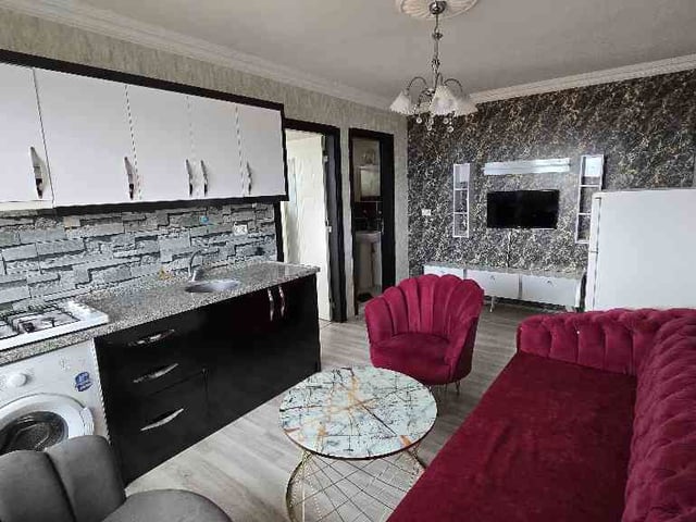 REMAX MODEL DEN BAĞBAŞINDA 1+1 SATILIK APART