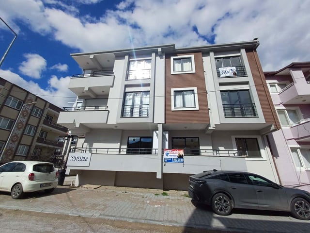 REMAX YAZ'DAN PLEVNE MAH. ADLİYE KARŞISI  KİRALIK DAİRE