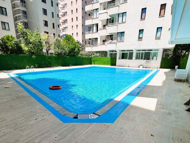 ADATEPE'DE, KISMİ DENİZ MANZARALI, HAVUZLU, BARBEKÜLÜ, SİTE İÇİ 4+1 DAİRE