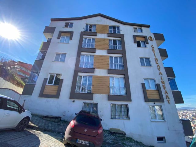 GEBZE ADEM YAVUZ MAHALLESINDE 4+1 TERASLI DUBLEKS DAIRE