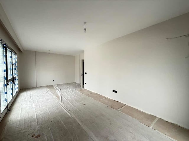 EMPIRE BEYLIKDÜZÜ SITESI BÜYÜK TIP SATILIK 2+1 DAIRE