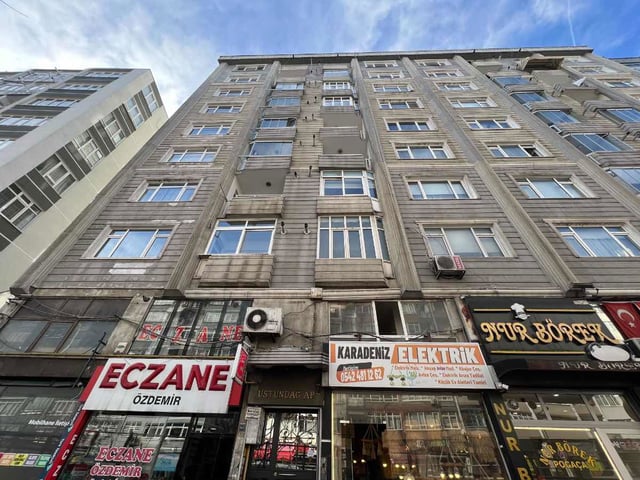 100. YIL BULVARINA CEPHE TEMIZ ASANSÖRLÜ ARA KAT KIRALIK DAIRE
