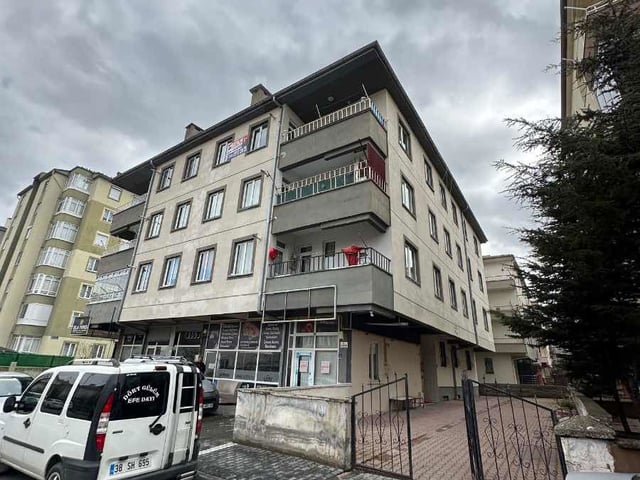 REMAX FORUMDAN DÜŞÜK KAT SATILIK