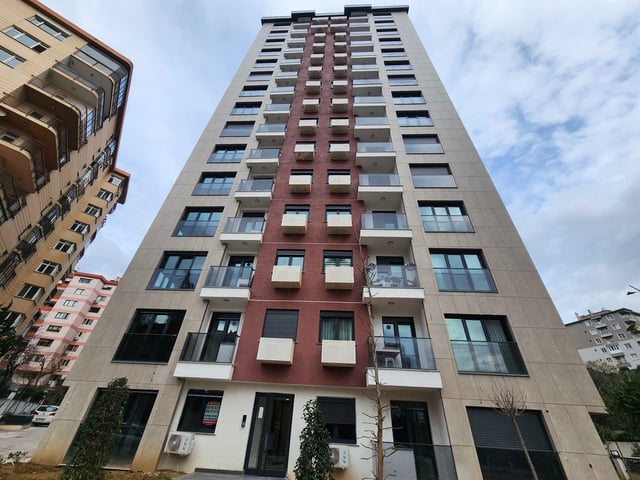 REMAX İKON'DAN BOSTANCI MODERN'DE KİRALIK 2+1 SIFIR DAİRE