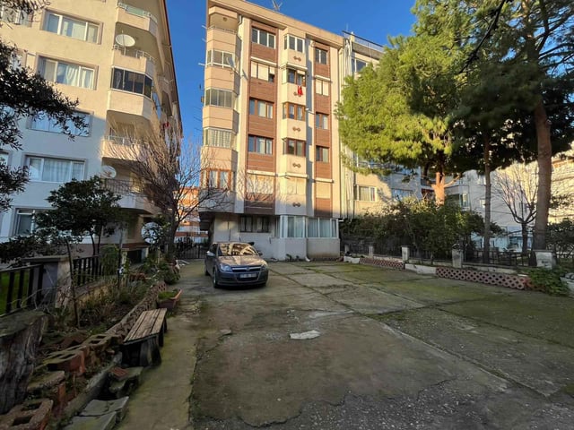 RE/MAX ŞEHİR 2'DE BAHÇELİEVLER MAH. EŞYALI KİRALIK 3+1 DAİRE