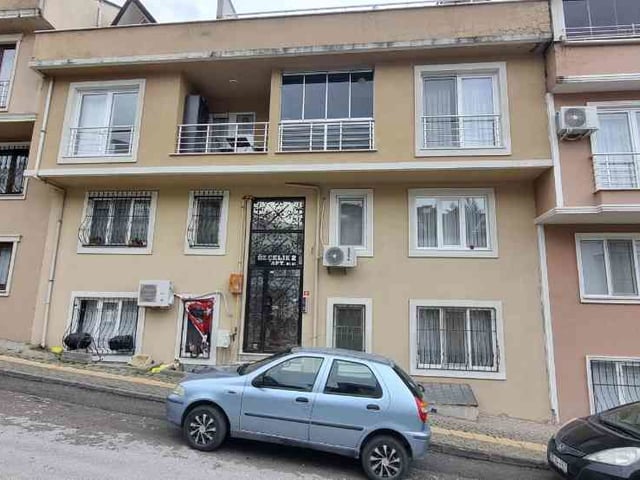 REMAX BEYAZ KÜLTÜR MAH. 2+1 ARA KAT FIRSAT DAİRE