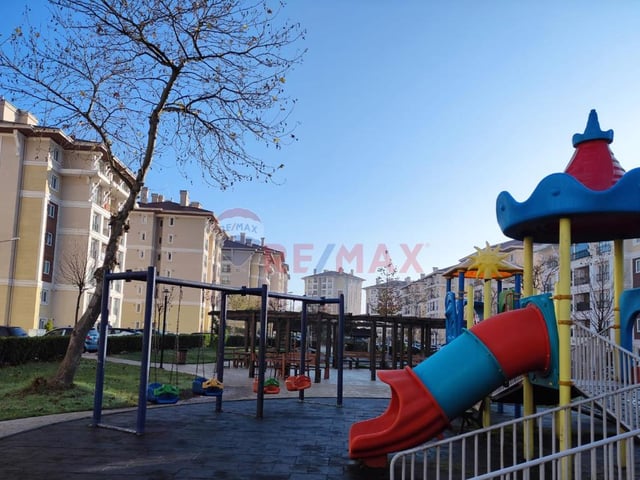 RE/MAX DREAM'DEN ÇINARLI KENT KONUTLARINDA ARA KAT 2+1 KİRALIK