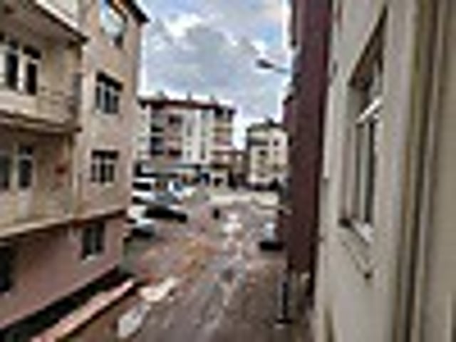 REMAX DEĞİŞİMDEN SANAYİ MAHALLESİNDE 3+1 ARAKAT SATILIK DAİRE