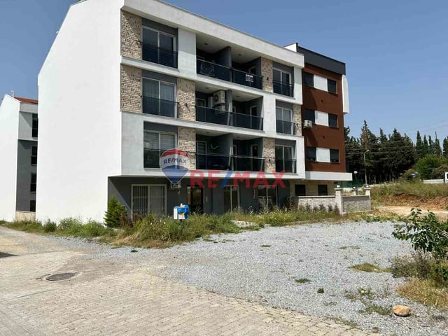 DAVUTLAR MERKEZ'DE HAVUZLU GENİŞ 1+1 DAİRE