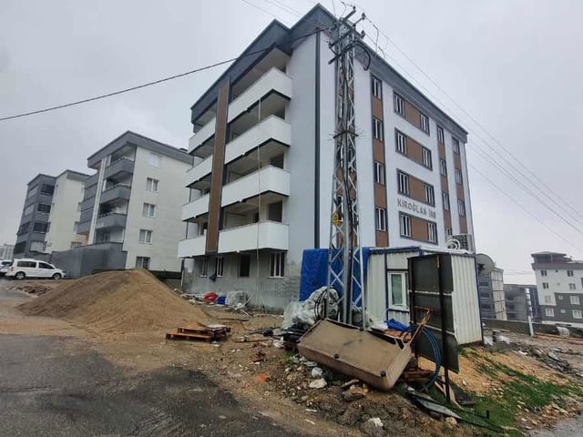 RE/MAX YENI'DEN ASLANBEY MAHALLESINDE SIFIR 2+1 SATILIK DAIRE