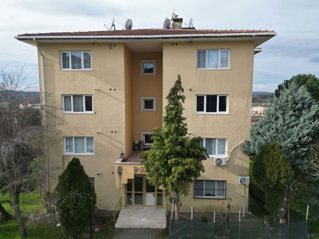 VAKIFKENT'TE LOKASYONU GÜZEL 1+1 !!
