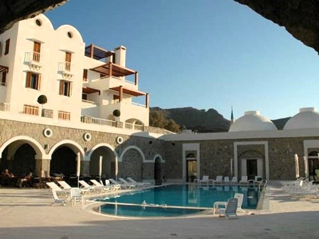 BODRUM TURGUTREIS KARABAĞ SATILIK 3+1 DENIZ MANZARALI DAIRE