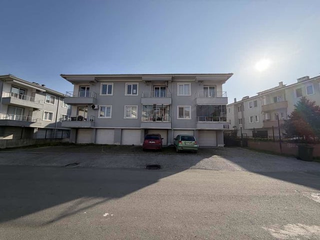 REMAX MAVİ’DEN BAHÇELIEVLER MAH. KİRALIK GARAJLI 1+1 APART DAİRE