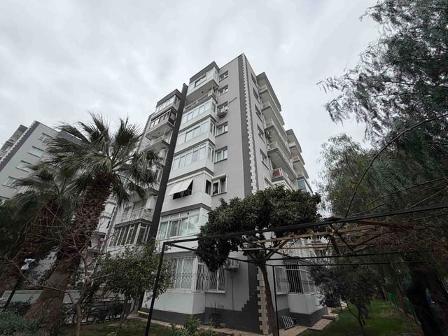 BORNOVA BARBAROS MAHALLESI'NDE SATILIK 3+1 DAIRE BOR KOOP SITESI