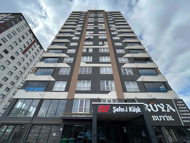 BELSIN TINAZTEPE MAH. ÖNÜ AÇIK MESKENLI 3+1 SATILIK DAIRE
