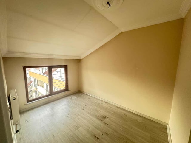 GEBZE MUSTAFA PAŞA MAHALLESİNDE KİRALIK 4+1 DUBLEKS DAİRE