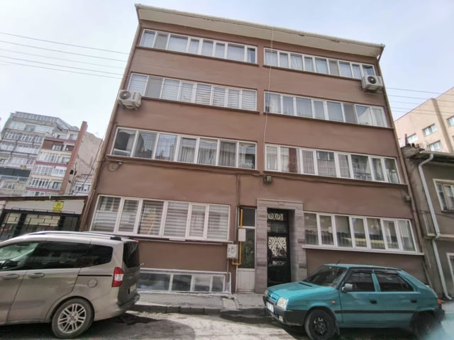 RE/MAX MOD'DAN DELİKLİTAŞTA YATIRIMLIK BAHÇELİ 2+1 SATILIK DAİRE