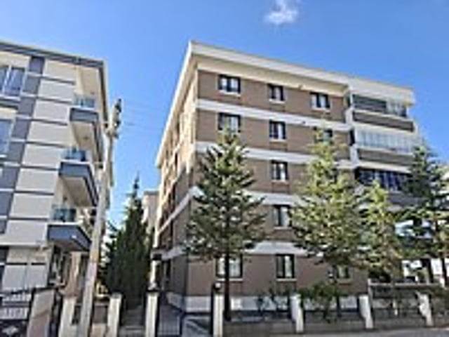 CUMHURİYET MAHALLESİ SATILIK 4+1