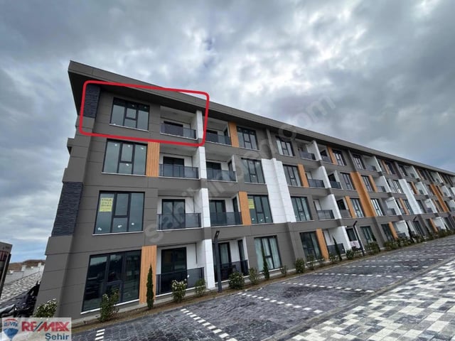 RE/MAX ŞEHİR'DEN AKYOL PREMİUM LOUNGE'DA SATILIK DAİREFAVORILERIME EKLEYAZDIRFACEBOOK ILE PAYLAŞ X