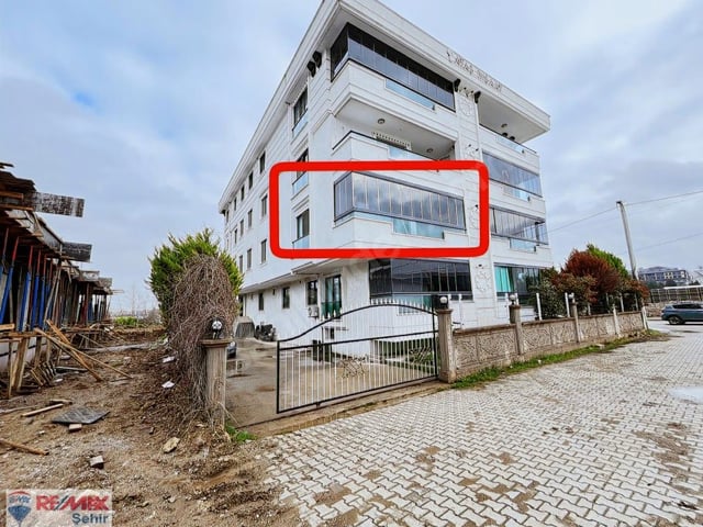 RE/MAX ŞEHİR YALOVA'DAN GAZİOSMANAPAŞA'DA EŞYALI KİRALIK DAİRE