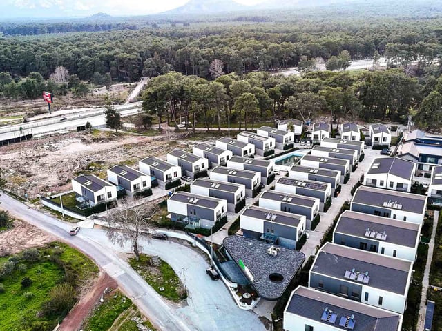 DÜZLERÇAMI'NDA SIFIR 5+1 LÜKS VILLA: PRESTIJ VE KONFOR