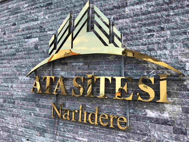 DENİZ MANZARALI SİTE İÇİNDE EKSİKSİZ EŞYALI OTOPARKLI 3+1 DAİRE