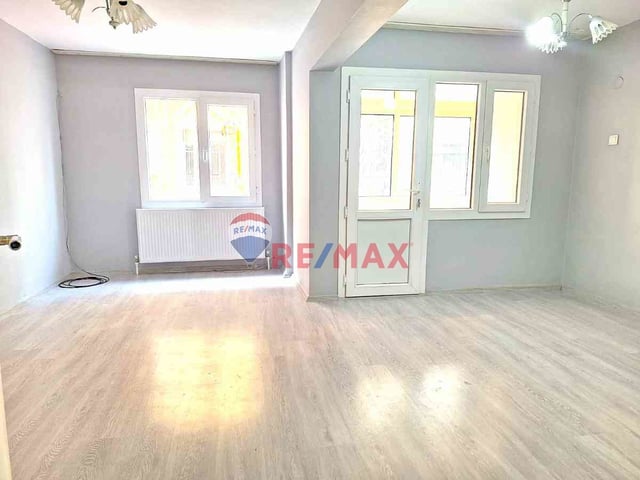 REMAX ARMA'DAN ŞİRİNYER'DE D.GAZLI 2+1 K.MUTFAK KİRALIK DAİRE