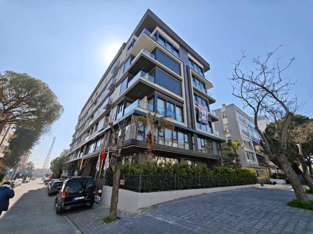 REMAX MİD 'DEN BANDIRMA CADDESİ 3+1 LÜKS SATILIK ARA KAT DAİRE