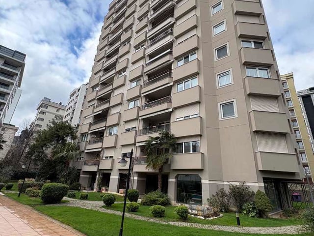 SUADİYE SAHİL 220 M2 5+1 DENİZ MAN-HAVUZ-GÜVENLİK ŞIK  KUPON DAİRE