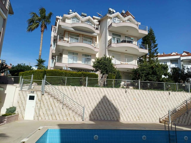 MANAVGAT SİDE'DE HAVUZLU SITE IÇERISINDE SATILIK DUBLEKS