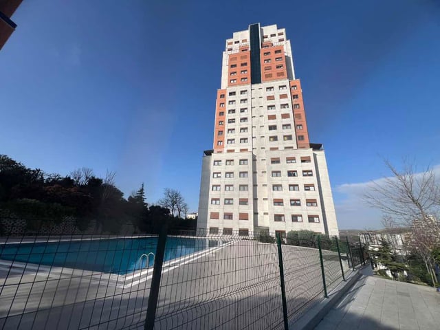 BAHÇEŞEHIR SPRADON KULELER SATILIK 2+1 DAIRE