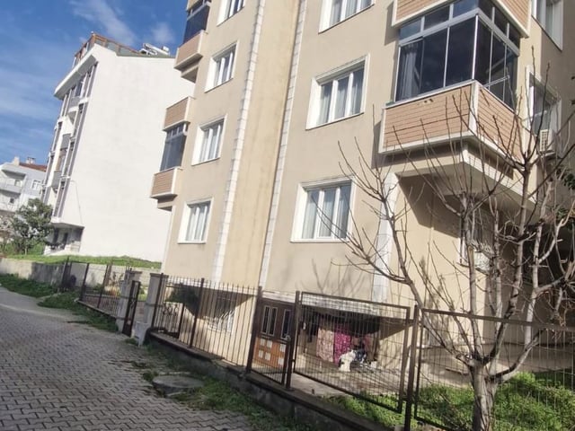 PINARTEPE KÖY KENT'TE 2+1 SATILIK DAIRE