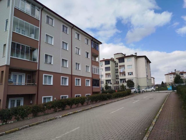 KORUCUK'TA KİRALIK DAİRE 3+1