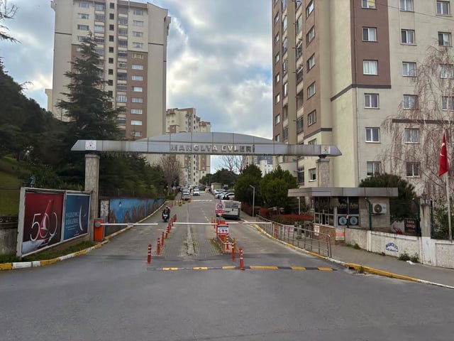 KÜÇÜKÇEKMECE, ATAKENT MANOLYA EVLERI SITESI’NDE EŞYALI 2+1 KIRALIK DAIRE