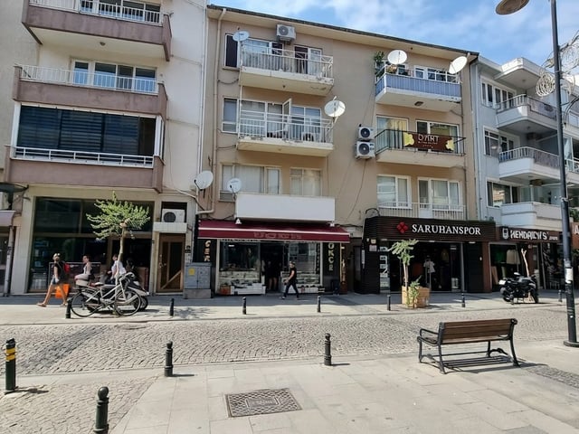 ÇANAKKALE MERKEZ ÇARŞI BÖLGESI SATILIK 3+1 DAIRE