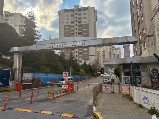 HALKALI ATAKENT MANOLYA SİTESİNDE EŞYALI 2+1 KİRALIK DAİRE